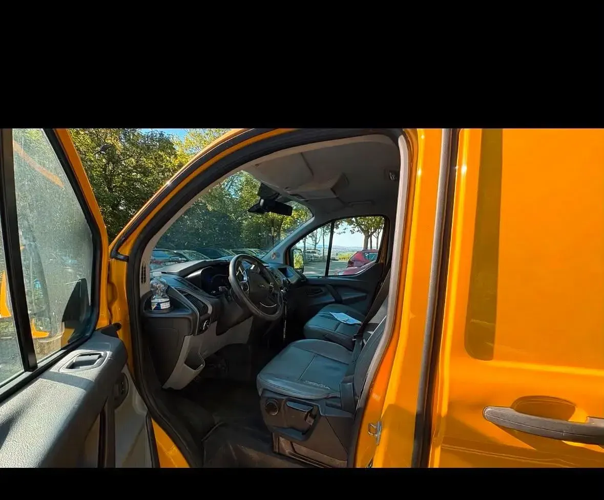 Gebraucht Ford Transit 120 PS (88 kW) 2016 Gelb Van