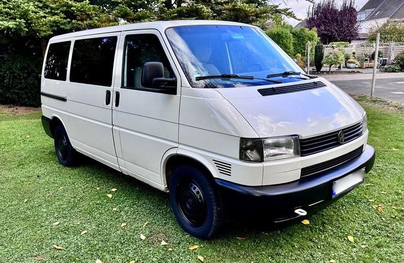 Weiß Gebraucht 2002 VW T4 Van | 6.200 € (Guter Preis) - Bild 1/4