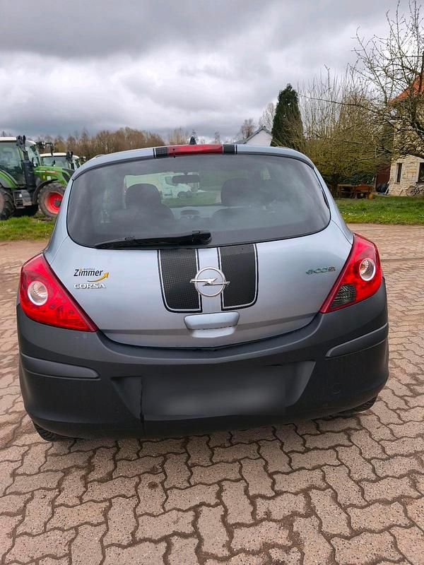 Gebraucht Opel Corsa Edition 69 PS (50 kW) 2010 Grau Kleinwagen