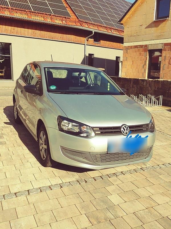 Gebraucht VW Polo Team 60 PS (44 kW) 2010 Silber Kleinwagen