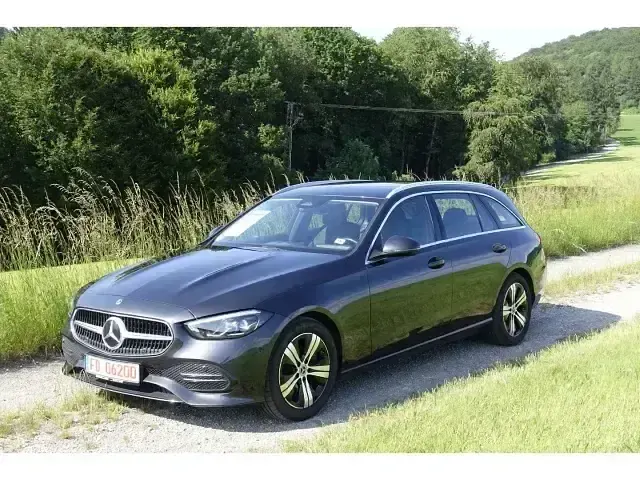 Gebraucht Mercedes C220 220 PS (161 kW) 2022 Grau Kombi