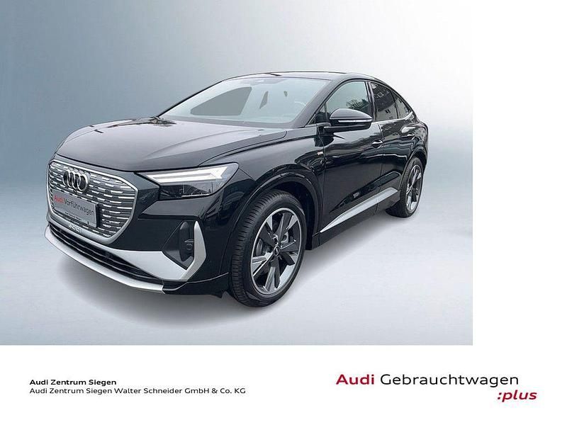 Mythosschwarz metallic Gebraucht 2024 Audi Q4 Sportback e-tron Ambiente SUV | 54.900 € - Bild 1/4