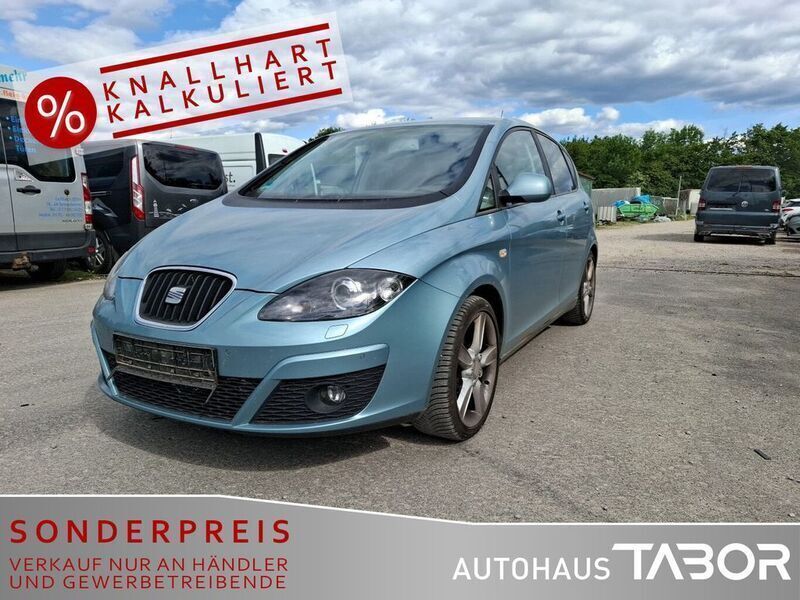 Blau Gebraucht 2010 Seat Altea Sport Van / Kleinbus | 2.185 € (Superpreis) - Bild 1/2