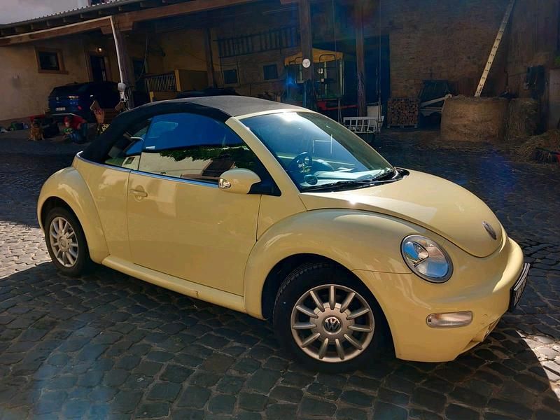 Gelb Gebraucht 2006 VW Beetle Cabrio | 4.500 € - Bild 1/4
