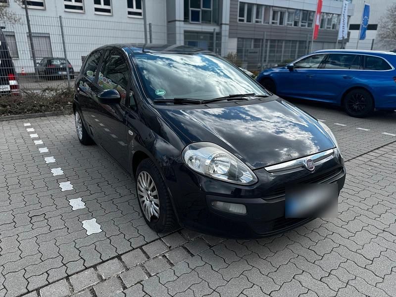 Gebraucht Fiat Punto Evo Dynamic 69 PS (50 kW) 2010 Schwarz Kleinwagen