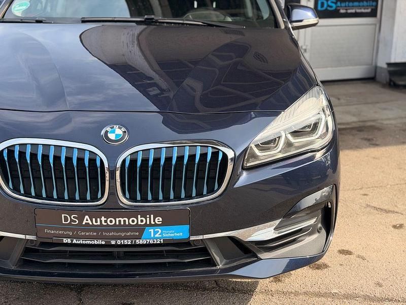 Gebraucht BMW 225 Active Tourer Luxury Line 224 PS (164 kW) 2018 Blau Van / Kleinbus