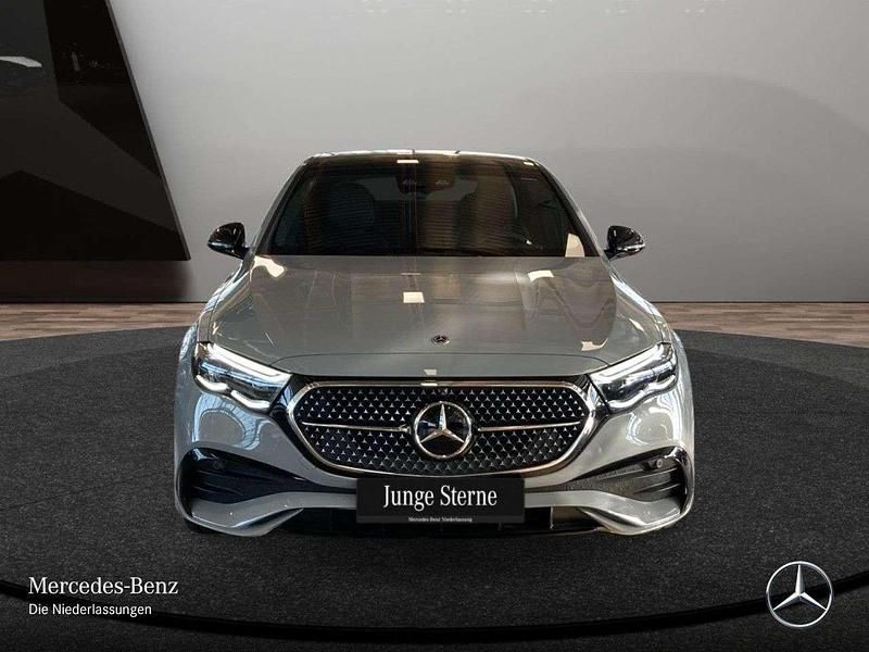 Gebraucht Mercedes E400 AMG 252 PS (185 kW) 2025 Grau Limousine