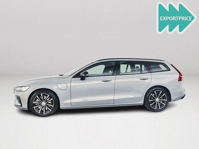 Gebraucht Volvo V60 Plus 349 PS (256 kW) 2025 Grau Kombi