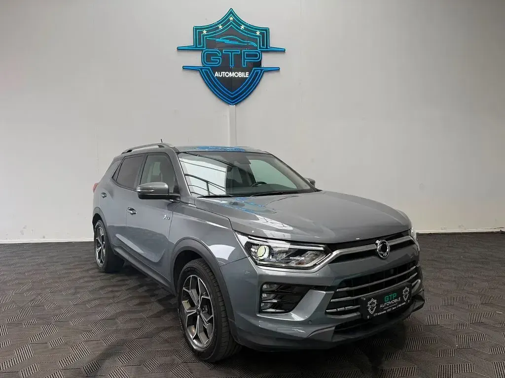 Gebraucht SsangYong Korando Quartz 163 PS (119 kW) 2021 Grau SUV