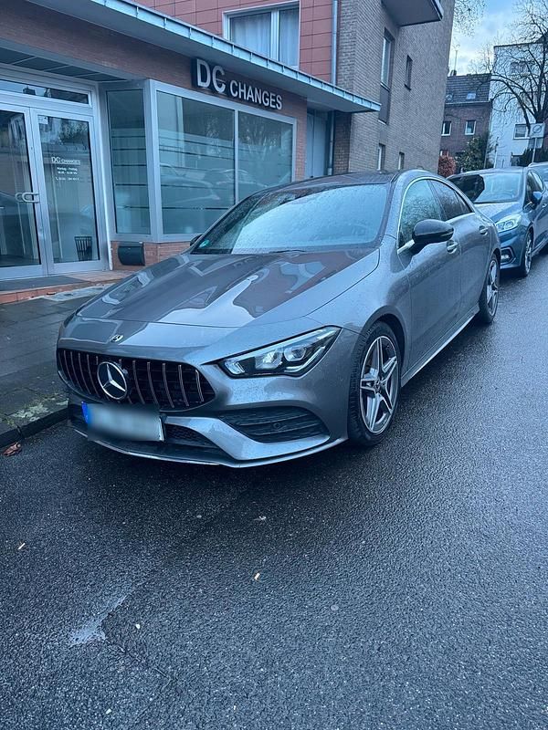 Gebraucht Mercedes CLA200 190 PS (139 kW) 2019 Silber Limousine