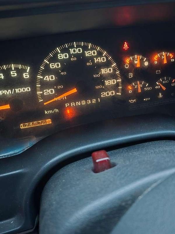 Gebraucht Chevrolet Tahoe LT 256 PS (188 kW) 1998 Schwarz SUV