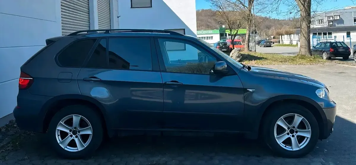 Gebraucht BMW X5 245 PS (180 kW) 2011 Grau SUV