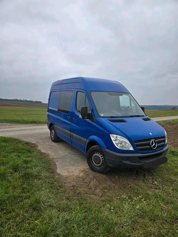 Gebraucht Mercedes Sprinter 150 PS (110 kW) 2008 Blau Van