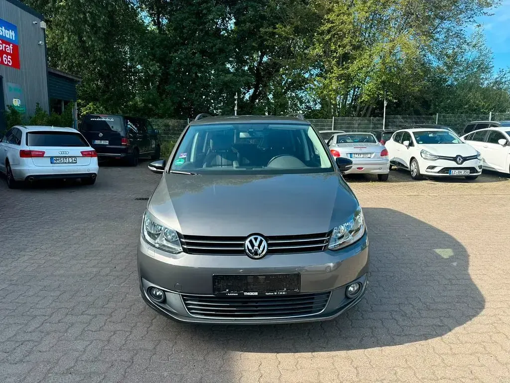 Gebraucht VW Touran Match 105 PS (77 kW) 2013 Grau Van / Kleinbus