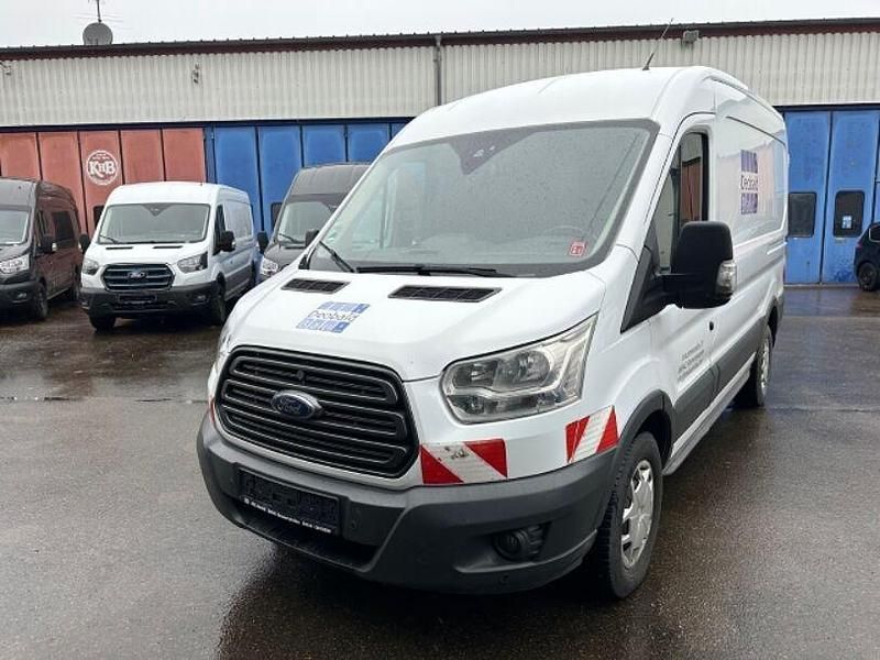 Gebraucht Ford Transit Trend 170 PS (125 kW) 2017 Frostweiß Van