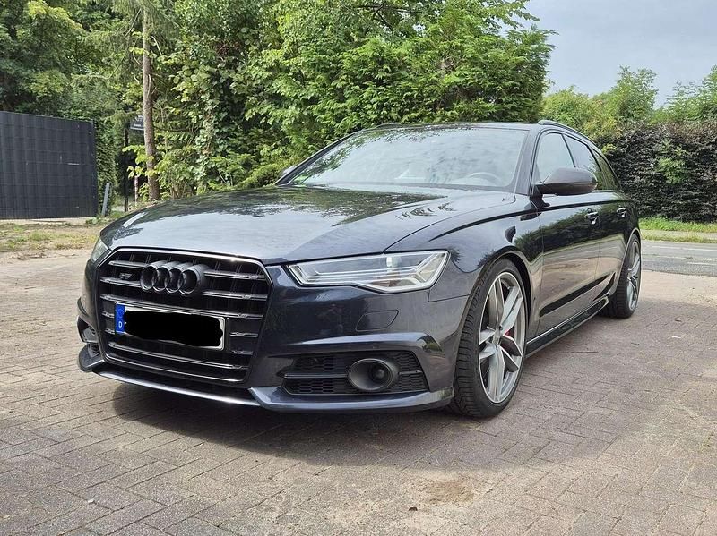 Blau Gebraucht 2017 Audi S6 Exclusive Kombi | 38.000 € (Etwas zu teuer) - Bild 1/4