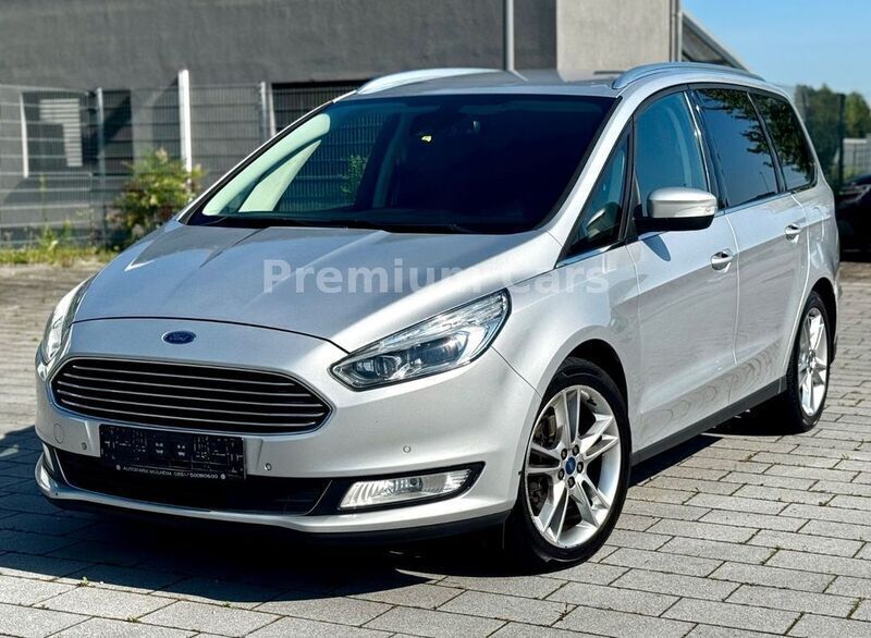Silber Gebraucht 2016 Ford Galaxy Titanium Van / Kleinbus | 10.990 € (Guter Preis) - Bild 1/4