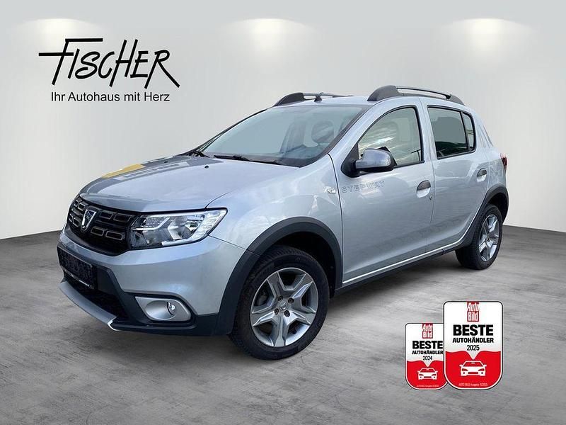 Silber Gebraucht 2020 Dacia Sandero Prestige Kleinwagen | 13.470 € (Fairer Preis) - Bild 1/4