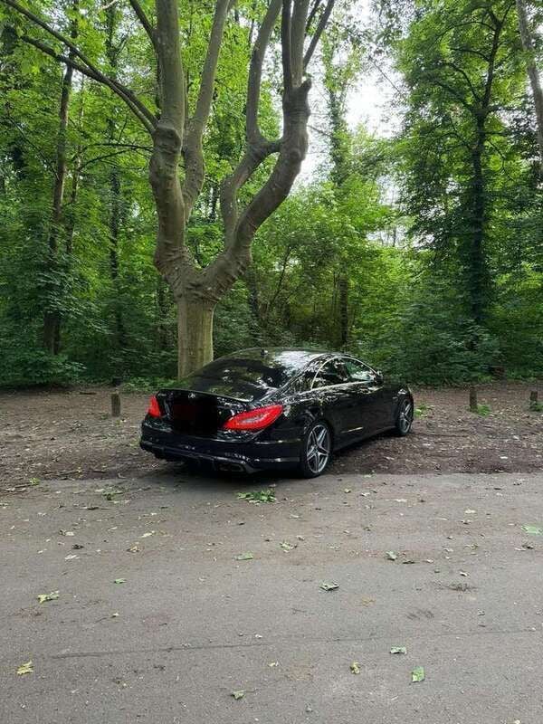 Schwarz Gebraucht 2013 Mercedes CLS63 AMG AMG Coupé | 35.000 € (Superpreis) - Bild 1/4