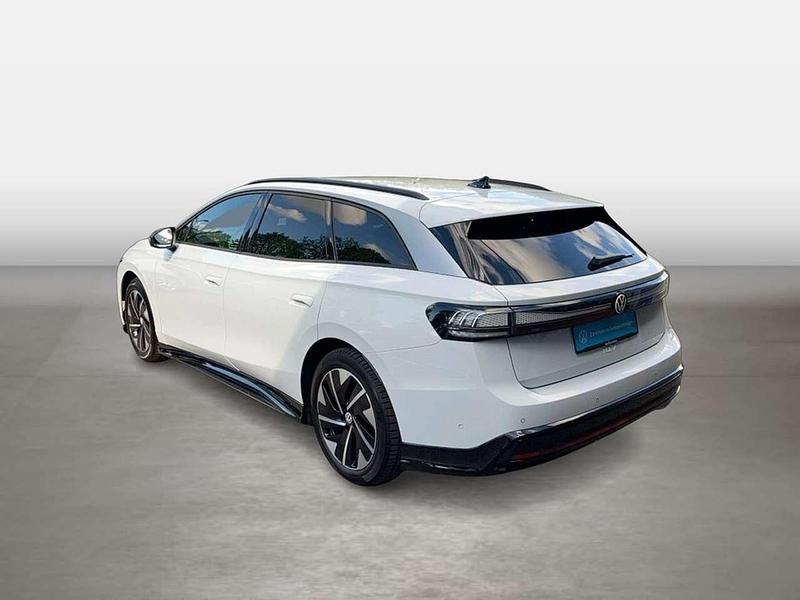 Gebraucht VW ID.7 Pro 210 kW (286 PS) 2024 Weiß Kombi