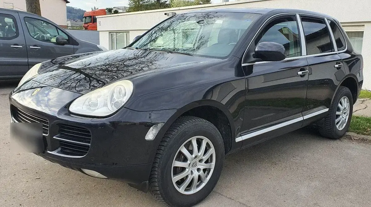 Second-hand Porsche Cayenne 250 CP (183 kW) 2005 Negru SUV