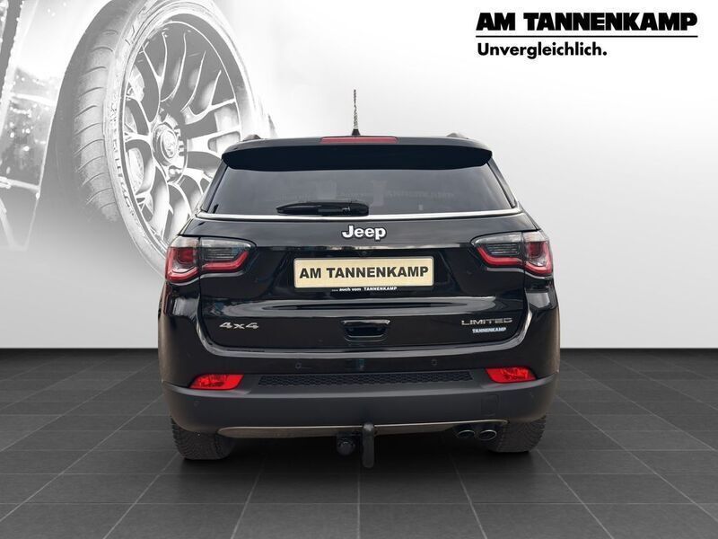 Gebraucht Jeep Compass Limited 140 PS (102 kW) 2017 Schwarz SUV