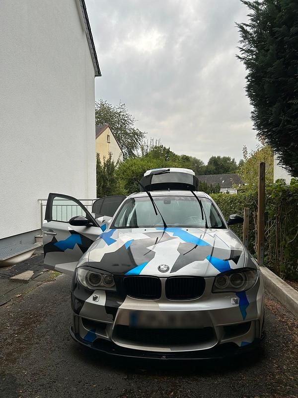 Silber Gebraucht 2006 BMW 120 Sport Line Kleinwagen | 1.500 € (Superpreis) - Bild 1/4