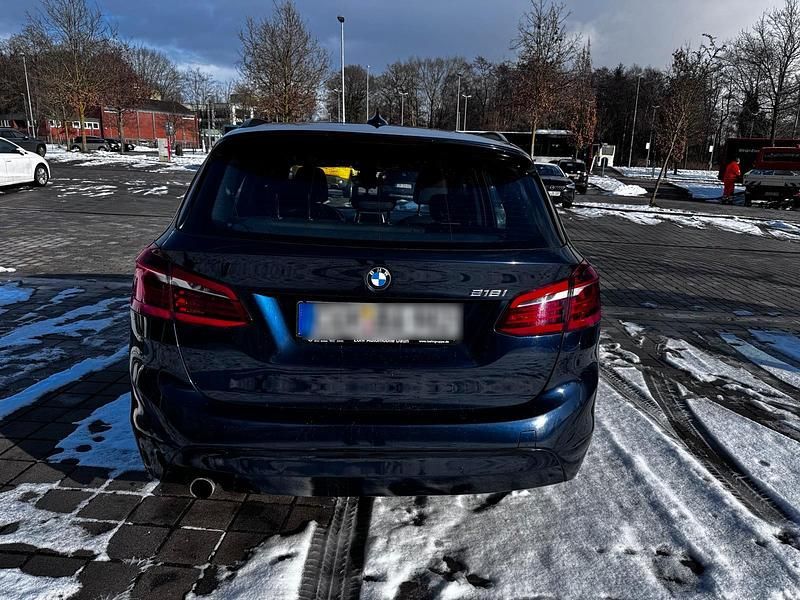 Gebraucht BMW 218 Sport Line 136 PS (100 kW) 2014 Blau Kombi