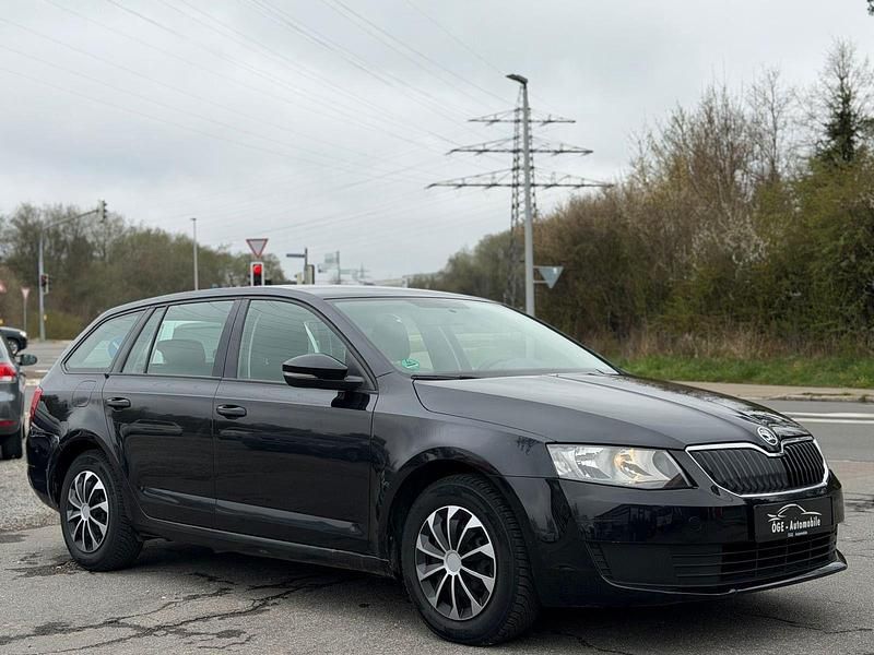 Gebraucht Skoda Octavia Active 105 PS (77 kW) 2014 Schwarz Kleinwagen