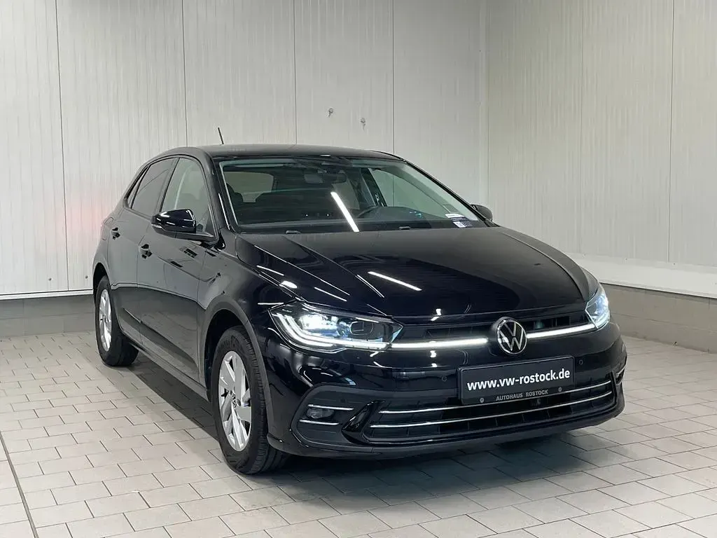 Gebraucht VW Polo Style 95 PS (69 kW) 2022 Schwarz Kleinwagen