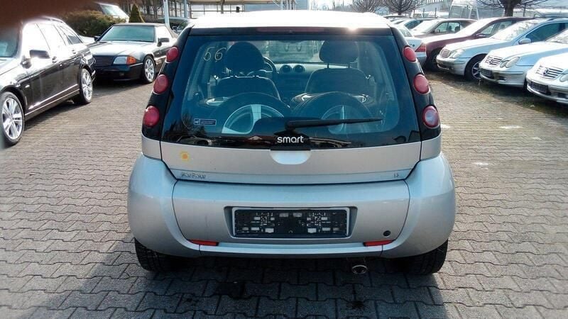Second-hand Smart ForFour Basis 75 CP (55 kW) 2004 Argintiu Hatchback