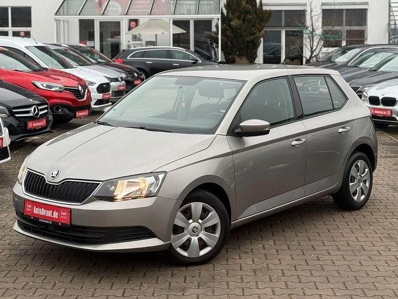Gebraucht Skoda Fabia Ambition 90 PS (66 kW) 2017 Beige Limousine