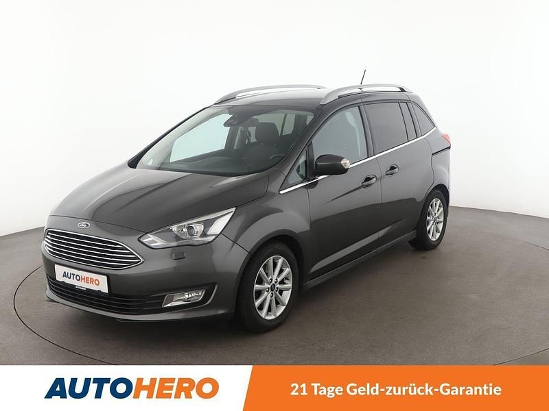 Grau Gebraucht 2018 Ford Grand C-Max Titanium Van / Kleinbus | 12.910 € (Etwas zu teuer) - Bild 1/3