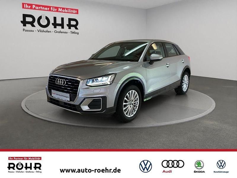 Florettsilber metallic Gebraucht 2020 Audi Q2 Design SUV | 19.200 € (Superpreis) - Bild 1/4