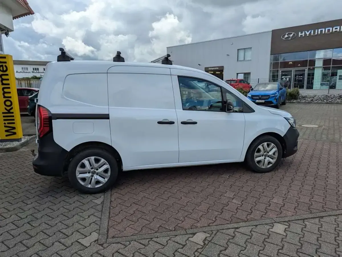 Gebraucht Renault Kangoo 116 PS (85 kW) 2023 Mineralweiß Van / Kleinbus