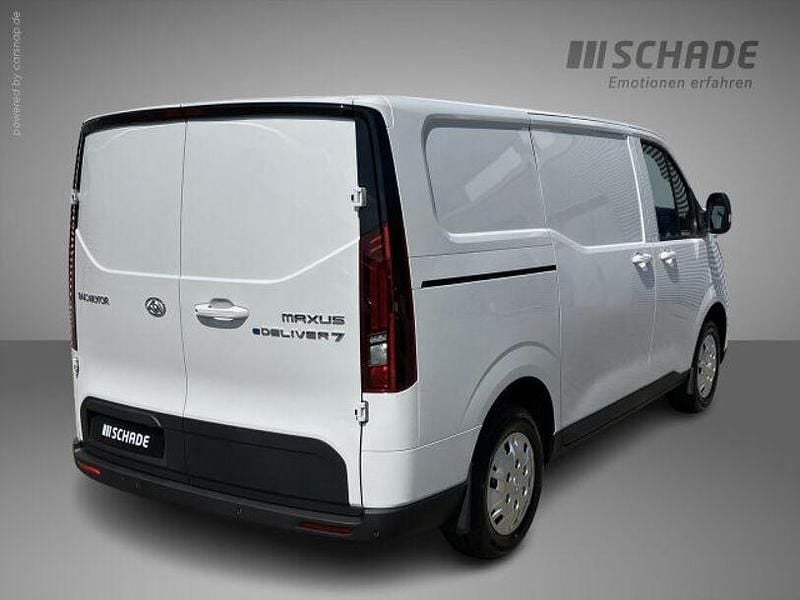 Gebraucht Maxus eDeliver 7 110 kW (150 PS) 2024 Weiss Van