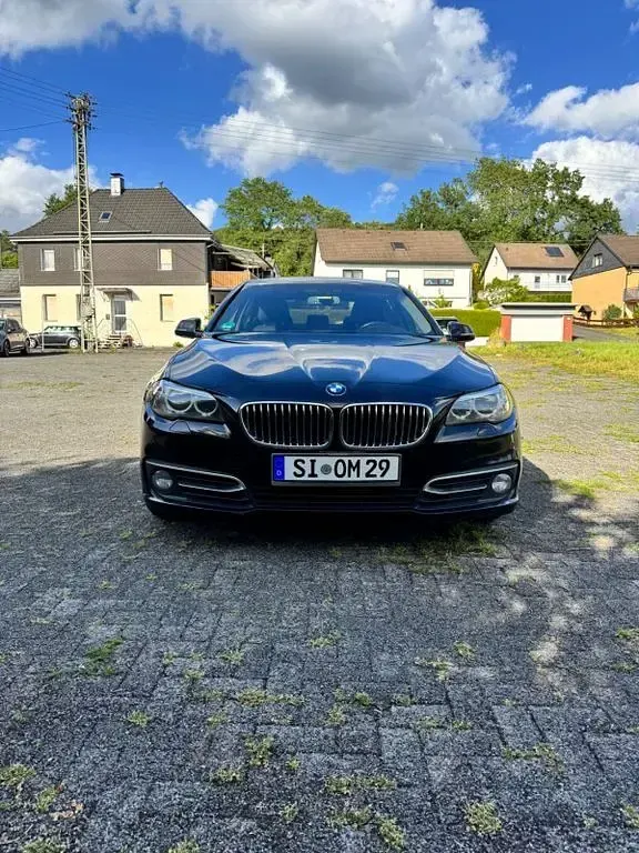 Gebraucht BMW 520 184 PS (135 kW) 2014 Schwarz Limousine