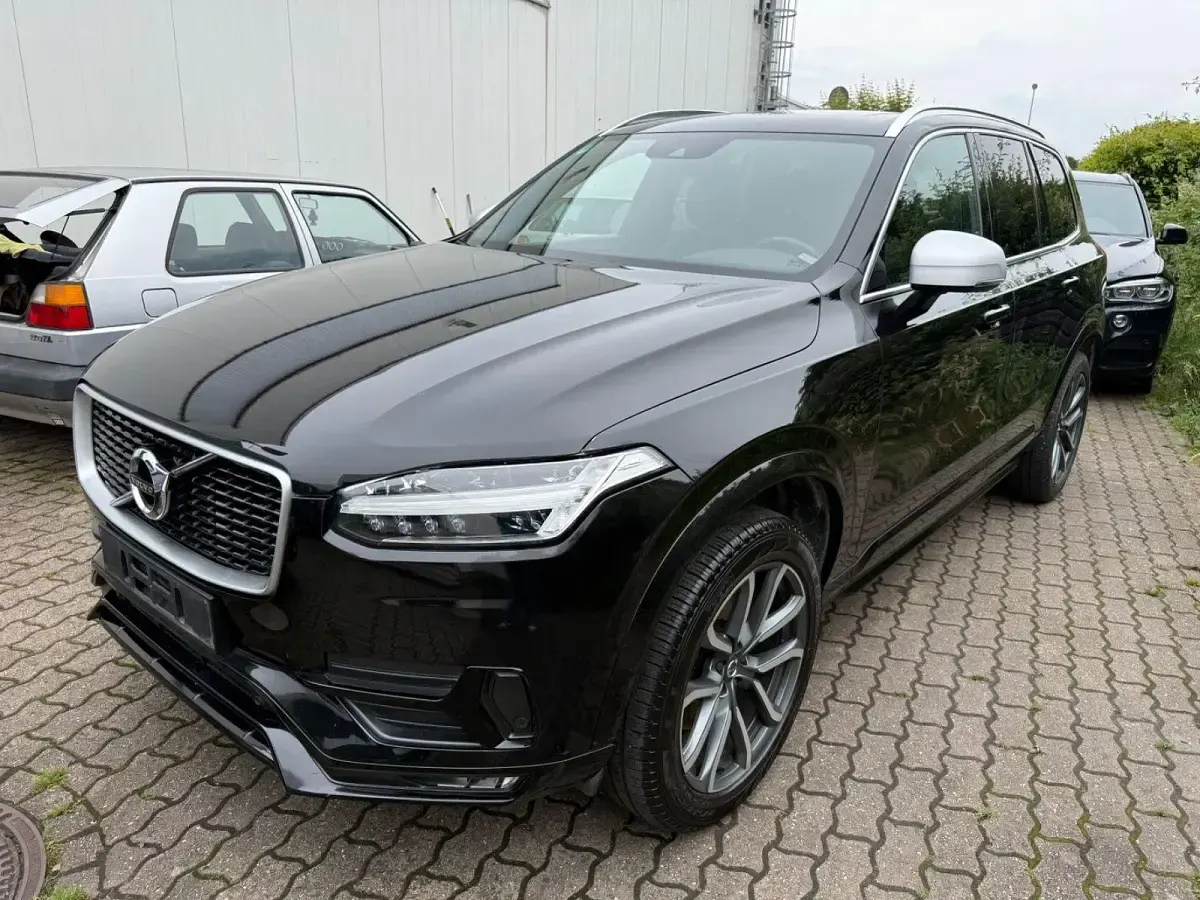 Gebraucht Volvo XC90 R-Design 190 PS (139 kW) 2017 Schwarz SUV