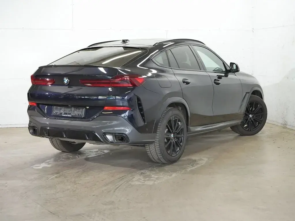 Gebraucht BMW X6 M Sport 352 PS (258 kW) 2025 Schwarz SUV