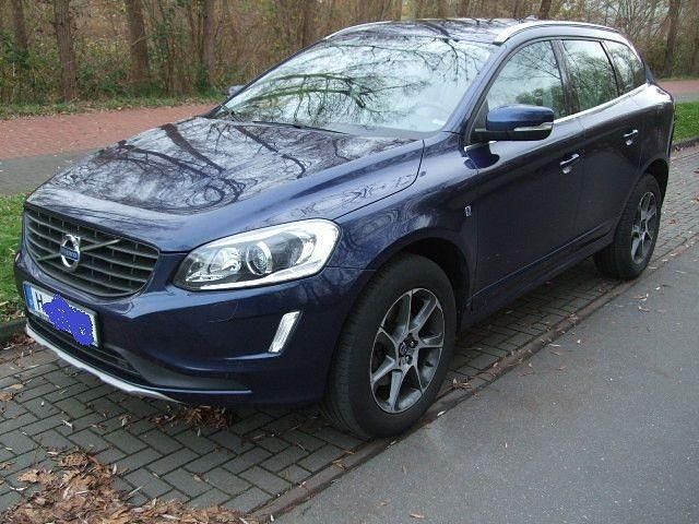 Blau Gebraucht 2015 Volvo XC60 Ocean Race SUV | 15.499 € (Guter Preis) - Bild 1/4