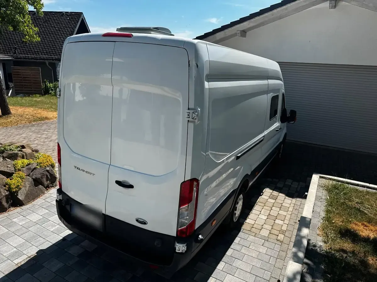 Gebraucht Ford Transit 131 PS (96 kW) 2017 Weiß Van