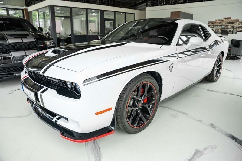 Gebraucht Dodge Challenger 377 PS (277 kW) 2021 Weiß Coupé