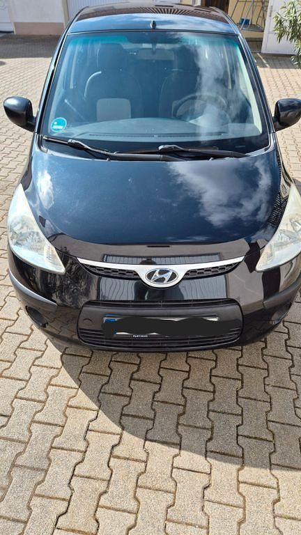 Gebraucht Hyundai i10 67 PS (49 kW) 2009 Schwarz Kleinwagen