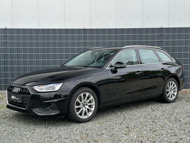 Schwarz Gebraucht 2022 Audi A4 Basis Kombi | 24.990 € (Fairer Preis) - Bild 1/4