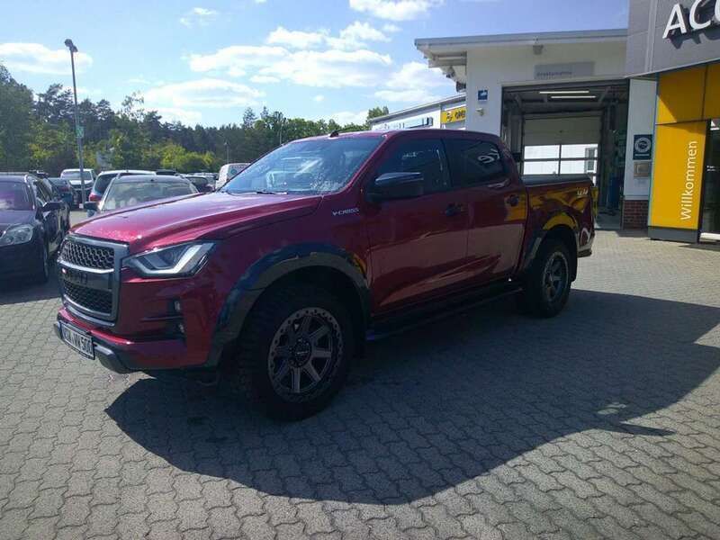 Gebraucht Isuzu D-Max 163 PS (119 kW) 2025 Rot Pickup