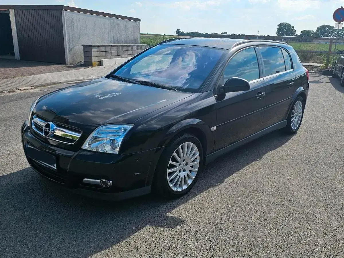 Gebraucht Opel Signum 155 PS (114 kW) 2005 Schwarz Kleinwagen