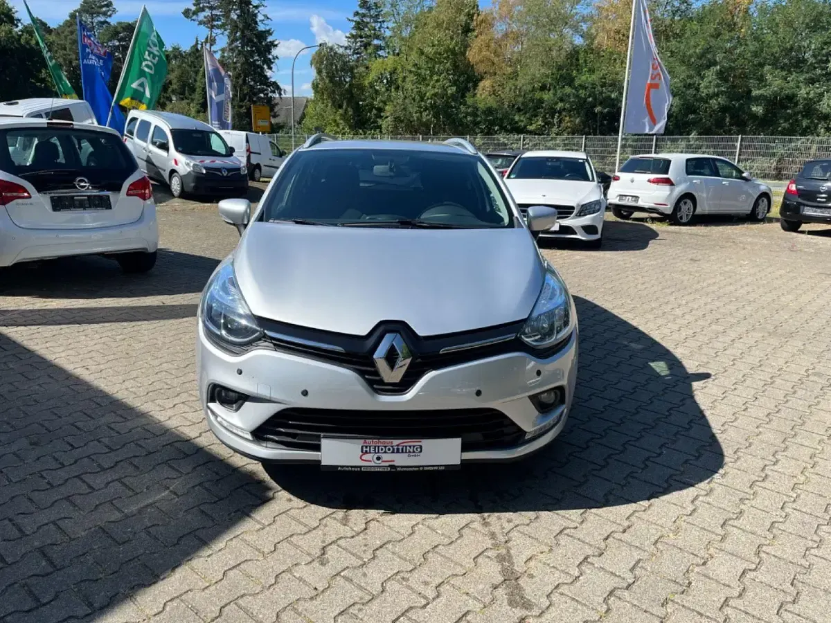 Gebraucht Renault Clio Life 76 PS (55 kW) 2019 Grau Kombi