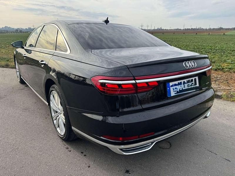Gebraucht Audi A8L 286 PS (210 kW) 2021 Mythosschwarz Limousine
