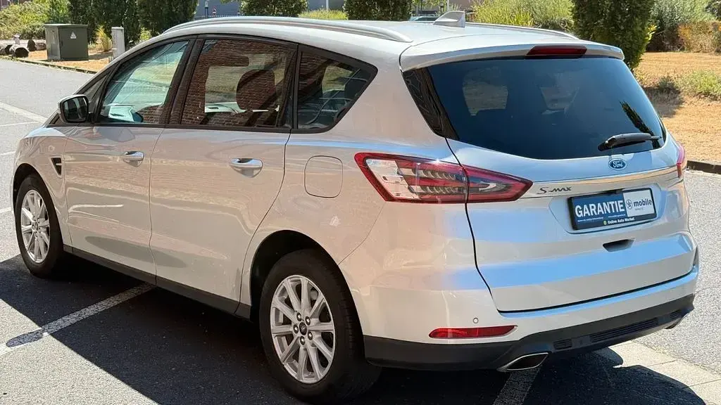 Gebraucht Ford S-MAX S 190 PS (139 kW) 2020 Silber Van / Kleinbus