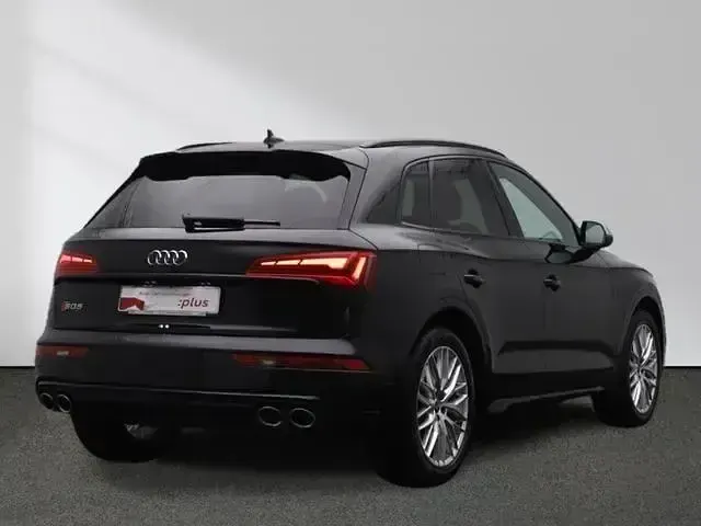 Gebraucht Audi SQ5 Ambiente 341 PS (250 kW) 2023 Mythosschwarz metallic SUV